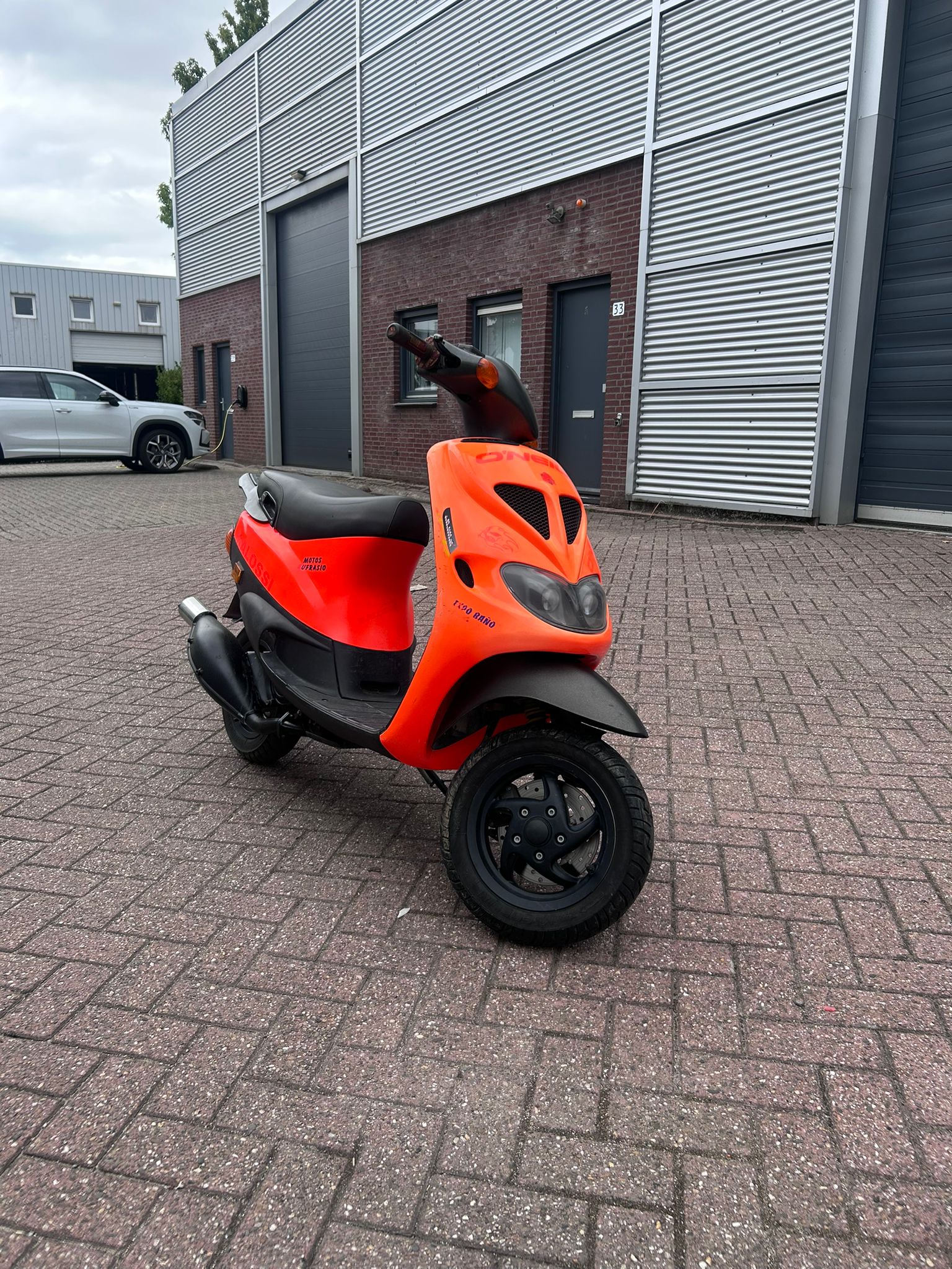 Occasion afbeelding: whatsapp_image_2025-09-06_at_14_14_13.jpeg